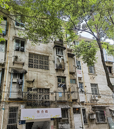 長沙汽車發(fā)動機廠宿舍樓1/2棟加固設計項目